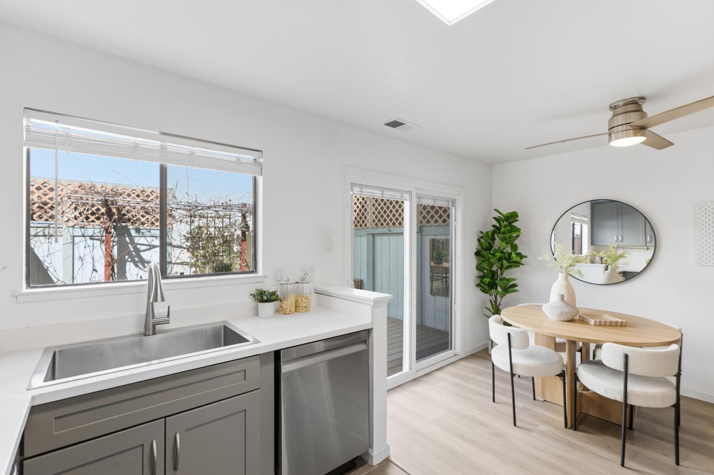 Detail Gallery Image 19 of 48 For 34827 Dorado Common, Fremont,  CA 94555 - 2 Beds | 1/1 Baths