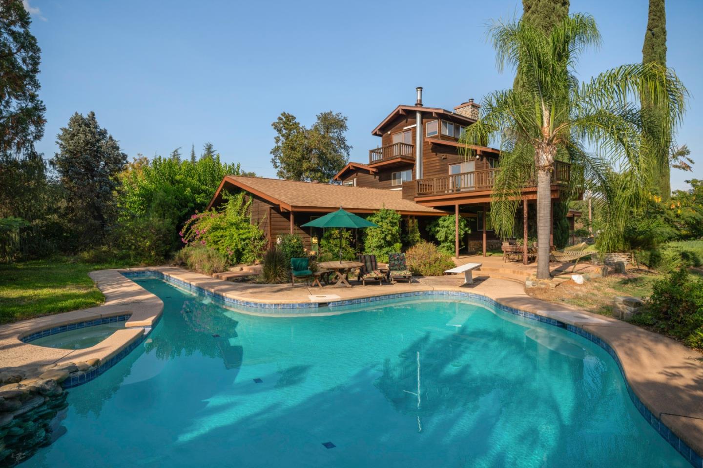 Detail Gallery Image 3 of 77 For 7555 Merced Falls Rd, Snelling,  CA 95369 - 5 Beds | 3 Baths