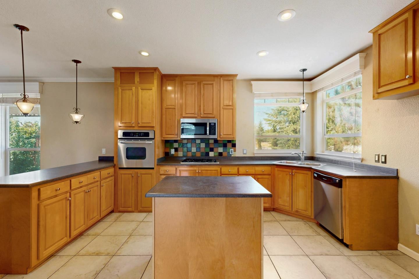 Detail Gallery Image 48 of 77 For 7555 Merced Falls Rd, Snelling,  CA 95369 - 5 Beds | 3 Baths