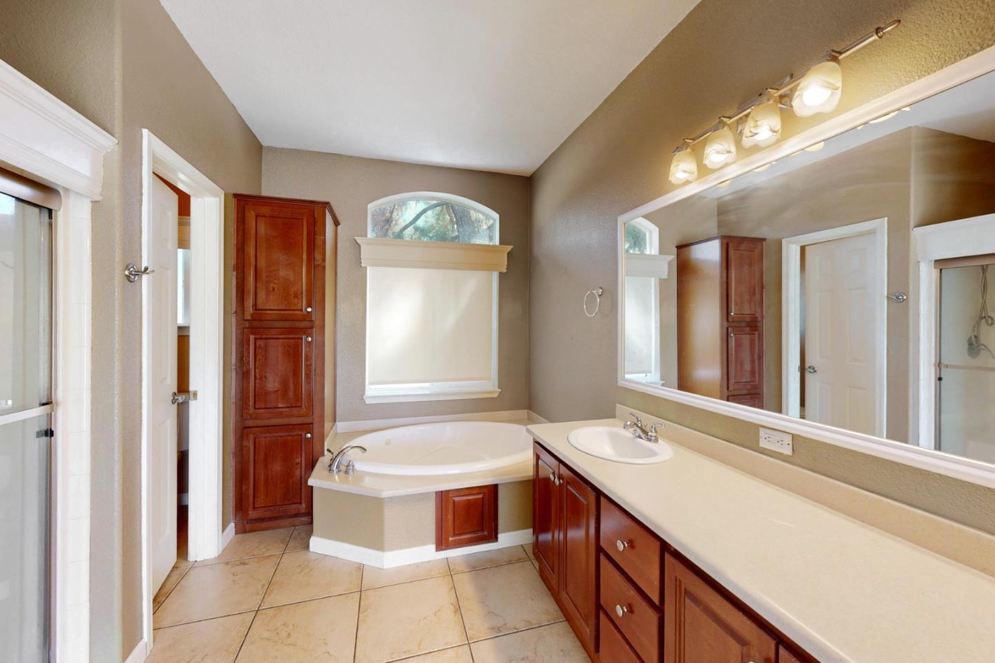 Detail Gallery Image 56 of 77 For 7555 Merced Falls Rd, Snelling,  CA 95369 - 5 Beds | 3 Baths