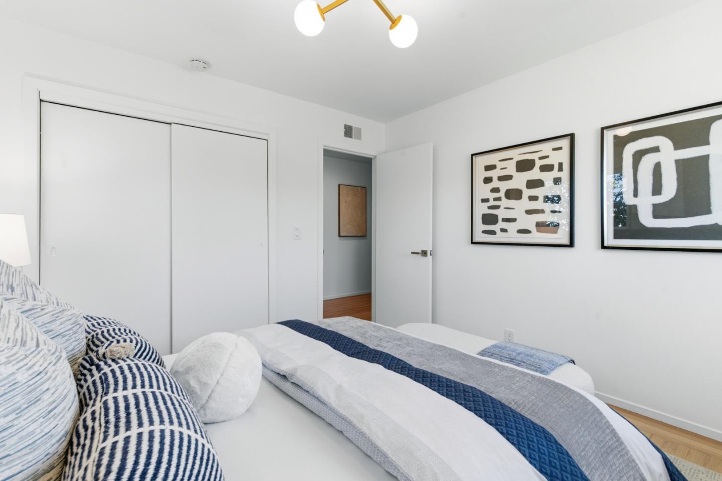 Detail Gallery Image 28 of 44 For 918 Mockingbird Ln, Sunnyvale,  CA 94087 - 3 Beds | 1/1 Baths