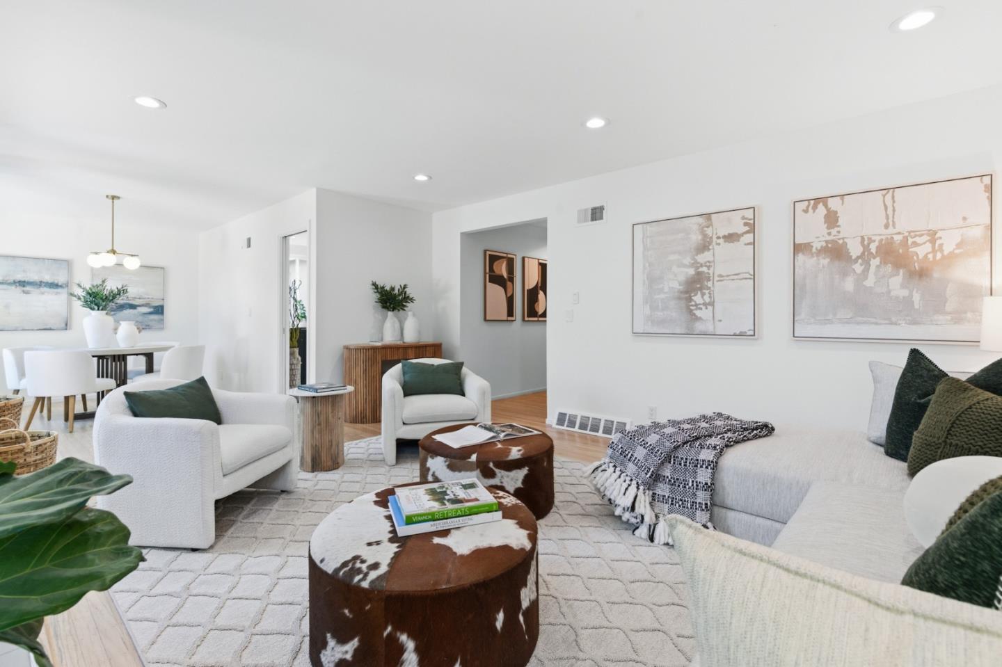 Detail Gallery Image 9 of 44 For 918 Mockingbird Ln, Sunnyvale,  CA 94087 - 3 Beds | 1/1 Baths