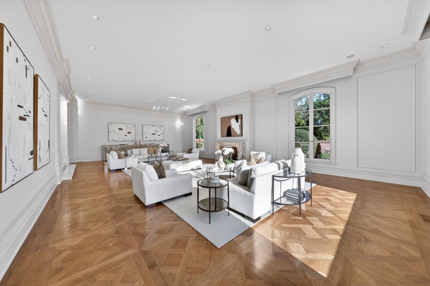 Detail Gallery Image 10 of 52 For 18331 Lexington Dr, Monte Sereno,  CA 95030 - 4 Beds | 5/3 Baths