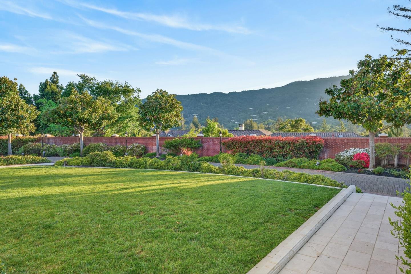 Detail Gallery Image 49 of 52 For 18331 Lexington Dr, Monte Sereno,  CA 95030 - 4 Beds | 5/3 Baths