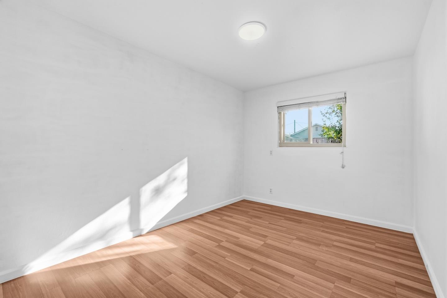 Detail Gallery Image 22 of 39 For 40161 Kelly St, Fremont,  CA 94538 - 4 Beds | 2/1 Baths