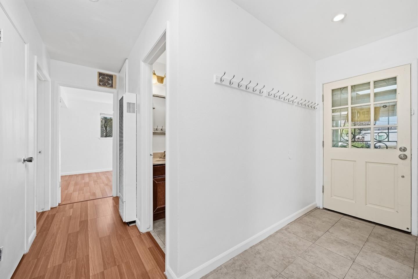 Detail Gallery Image 25 of 39 For 40161 Kelly St, Fremont,  CA 94538 - 4 Beds | 2/1 Baths