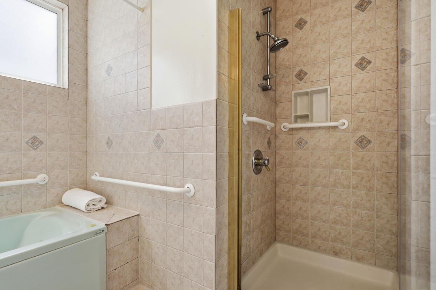 Detail Gallery Image 26 of 35 For 848 Wildwood Ave, Daly City,  CA 94015 - 3 Beds | 2 Baths