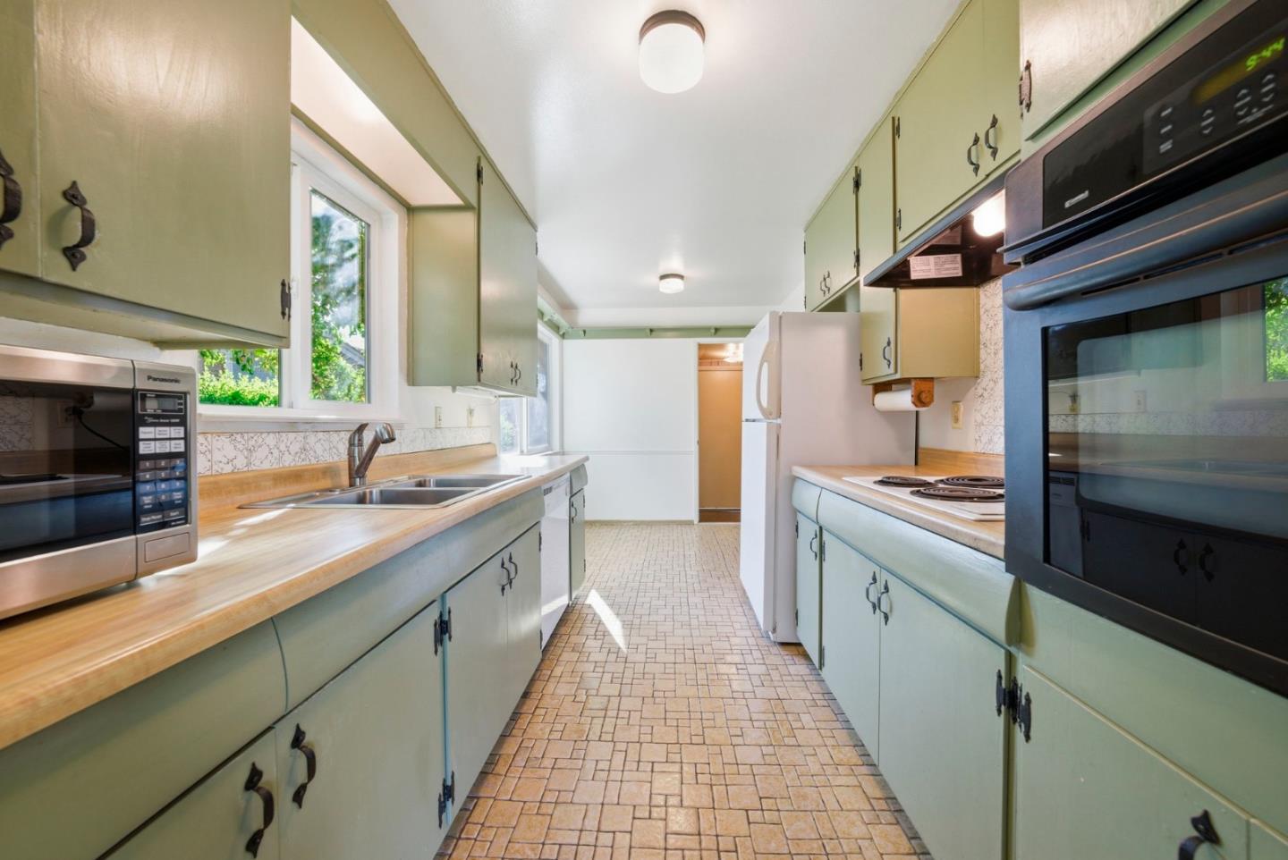 Detail Gallery Image 19 of 57 For 1000 Wood Duck Ave, Santa Clara,  CA 95051 - 4 Beds | 2 Baths