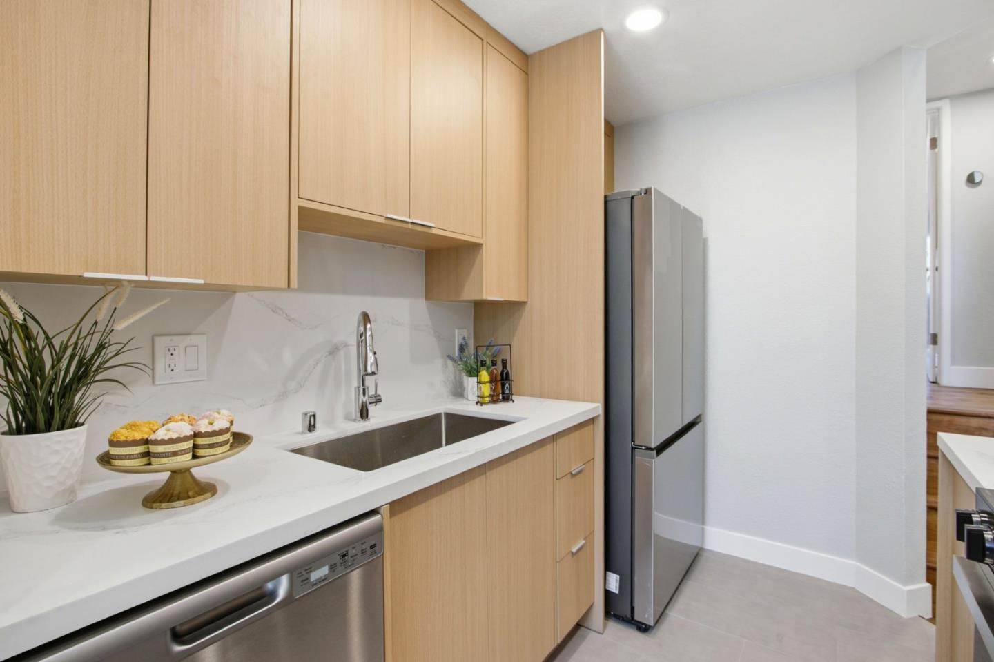 Photo #6: ML82039432 Listing: Photo #6