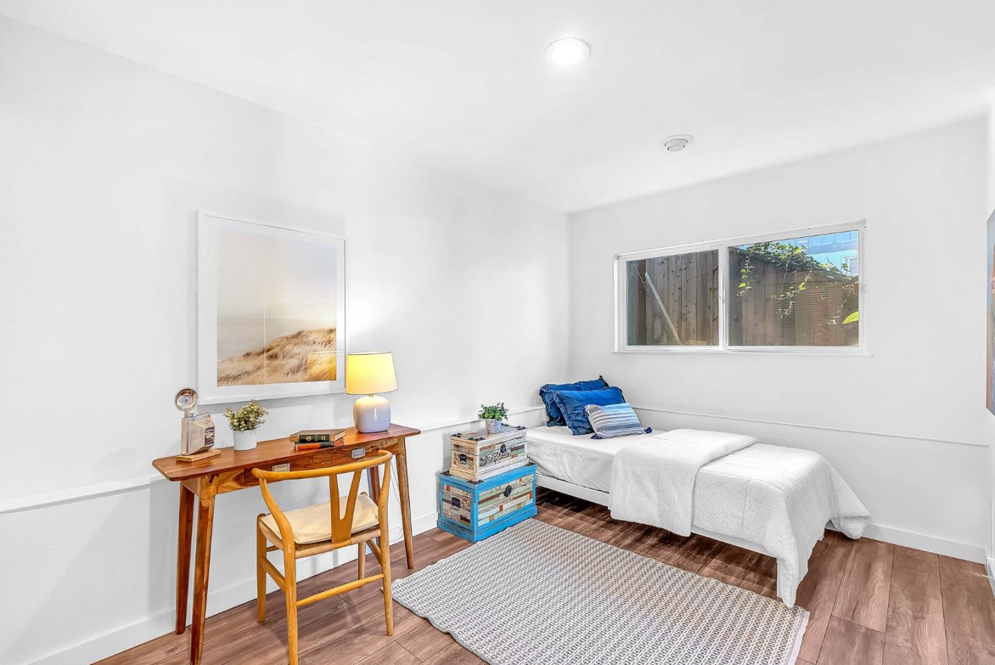 Detail Gallery Image 11 of 51 For 279 Sterling Ave, Pacifica,  CA 94044 - 5 Beds | 3/2 Baths