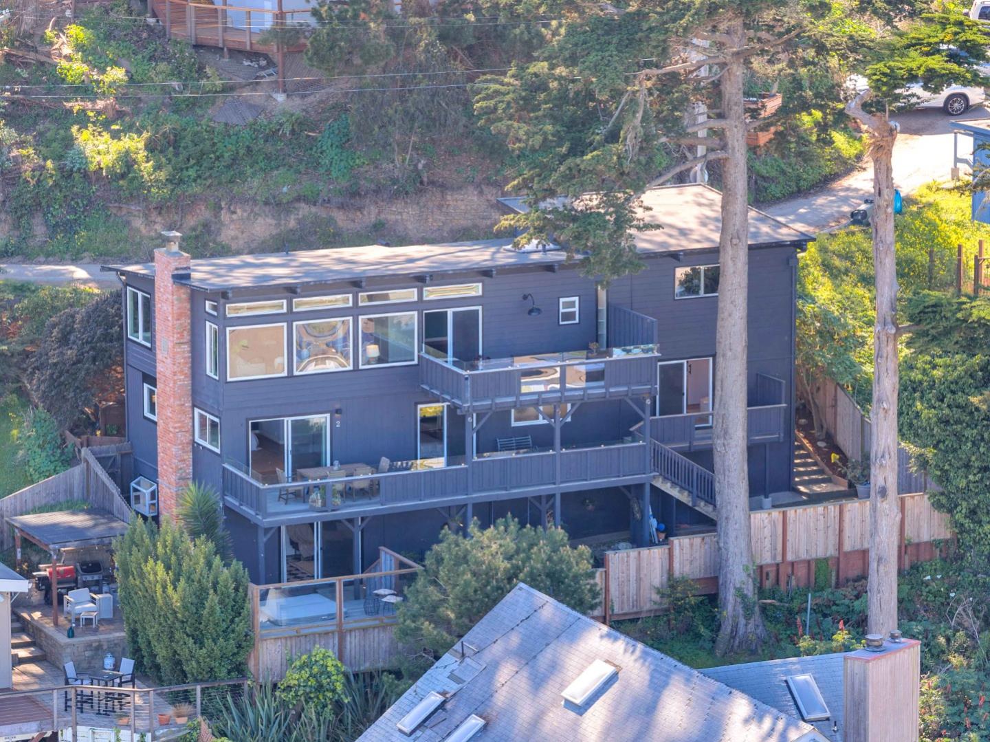 Detail Gallery Image 42 of 51 For 279 Sterling Ave, Pacifica,  CA 94044 - 5 Beds | 3/2 Baths