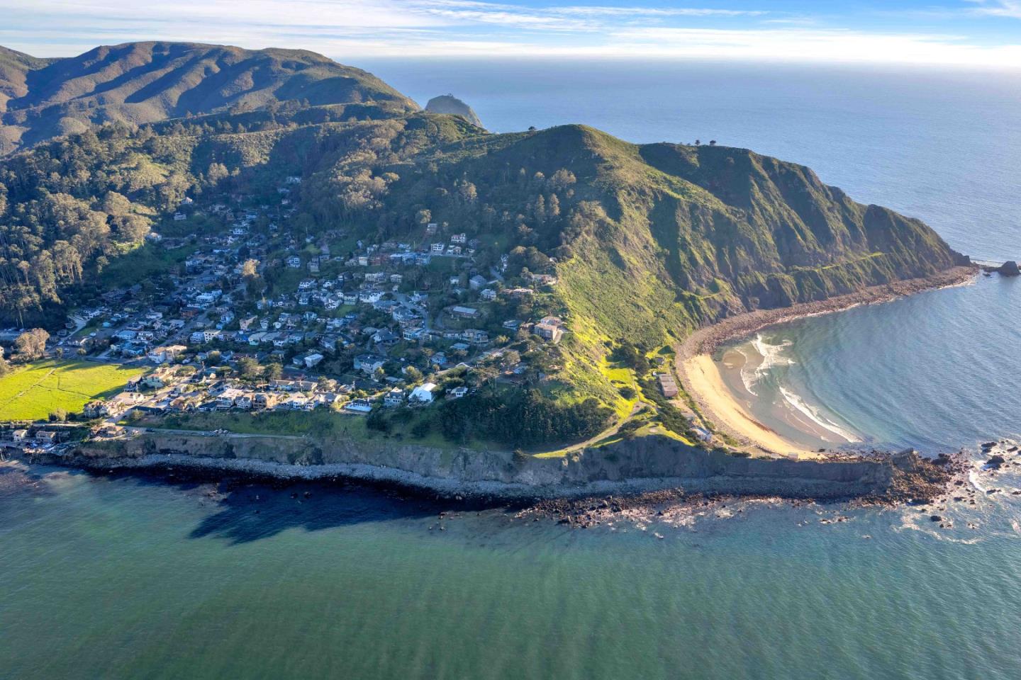 Detail Gallery Image 50 of 51 For 279 Sterling Ave, Pacifica,  CA 94044 - 5 Beds | 3/2 Baths