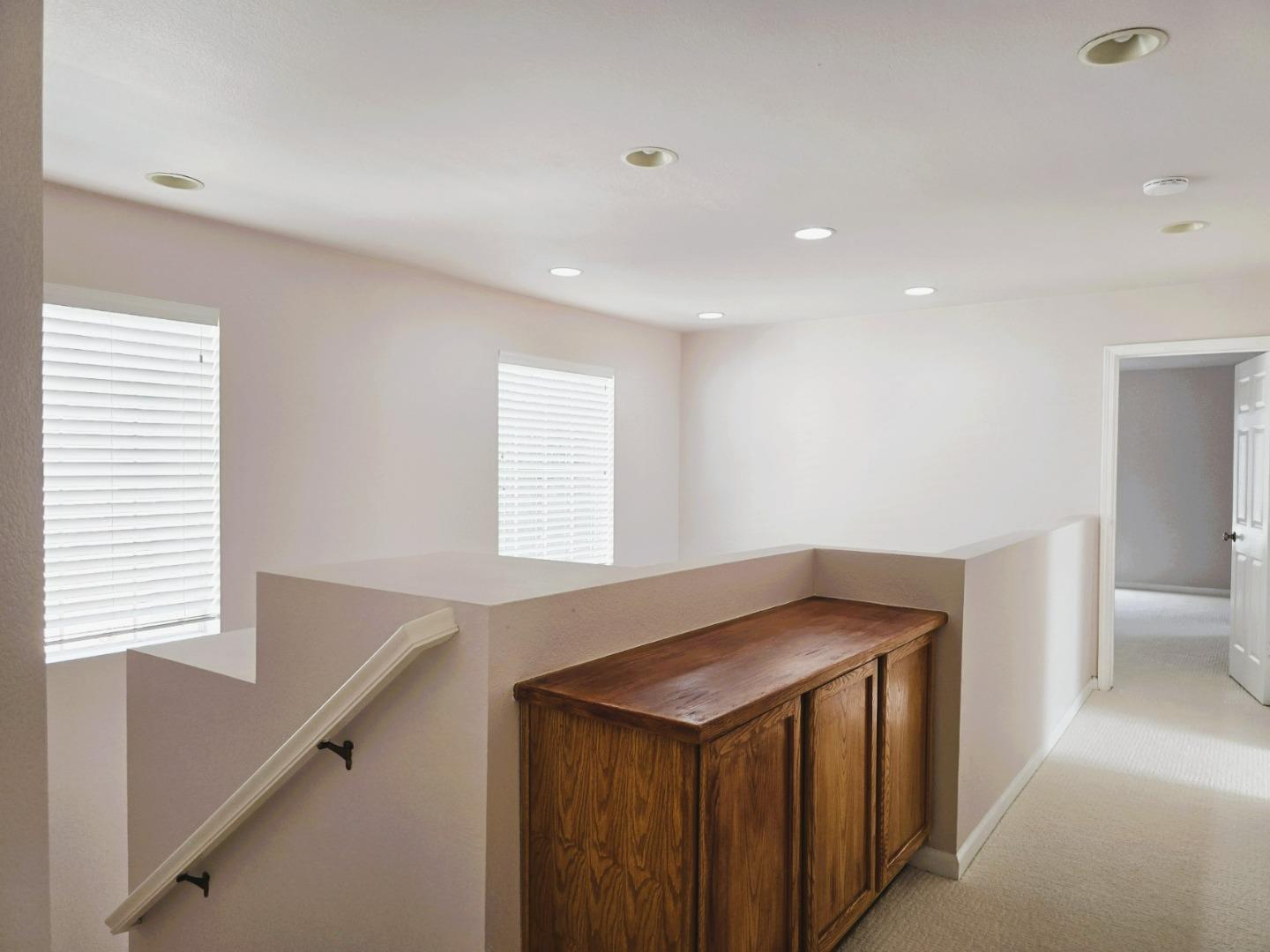 Detail Gallery Image 26 of 37 For 312 Mullion Ct, San Jose,  CA 95116 - 4 Beds | 2/1 Baths