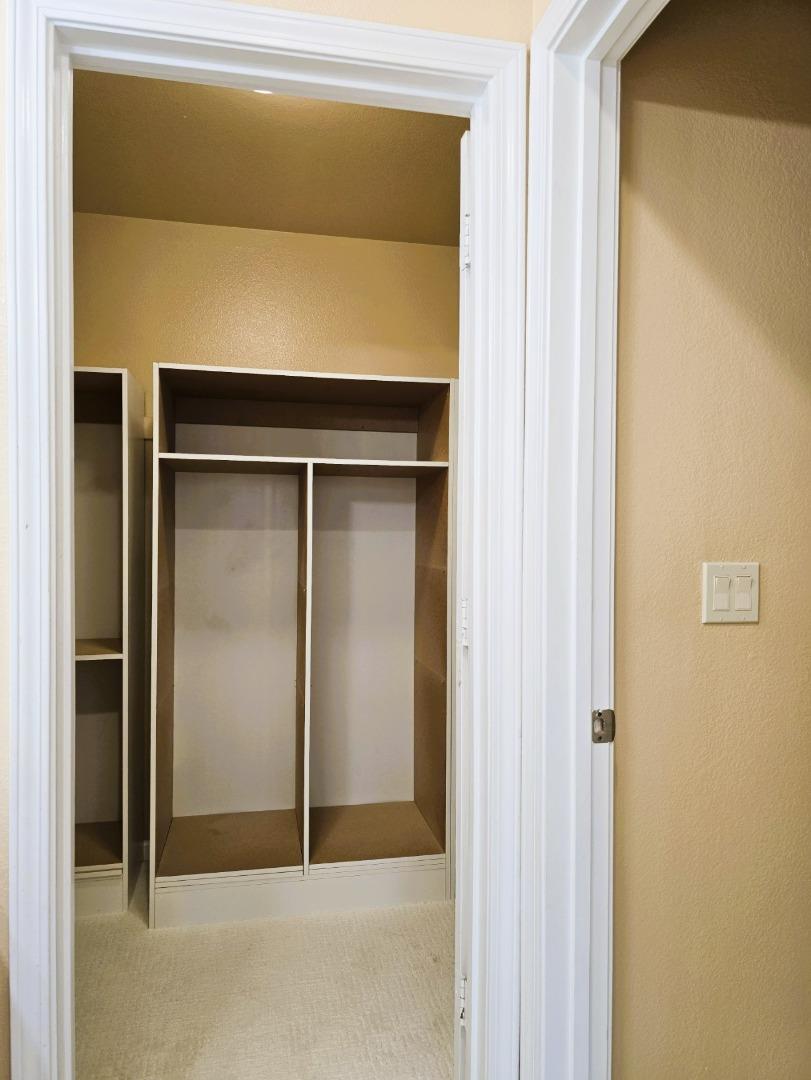 Detail Gallery Image 32 of 37 For 312 Mullion Ct, San Jose,  CA 95116 - 4 Beds | 2/1 Baths