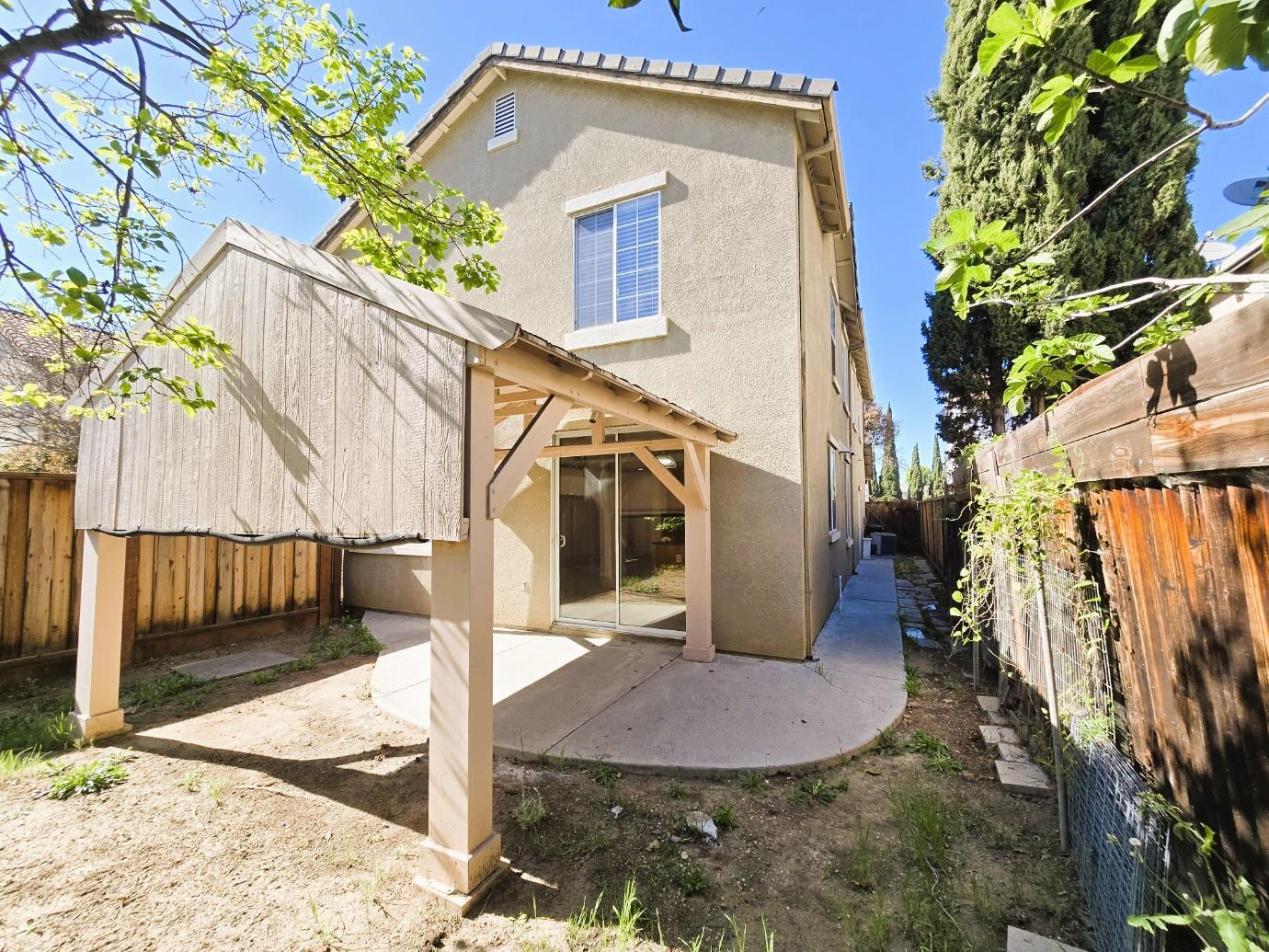 Detail Gallery Image 35 of 37 For 312 Mullion Ct, San Jose,  CA 95116 - 4 Beds | 2/1 Baths