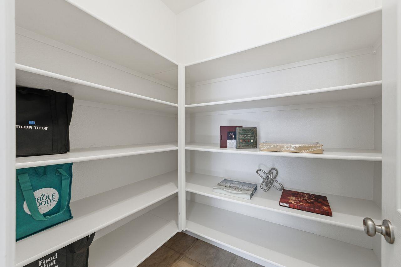 Detail Gallery Image 19 of 48 For 698 W Rico Way, Tracy,  CA 95391 - 5 Beds | 4 Baths