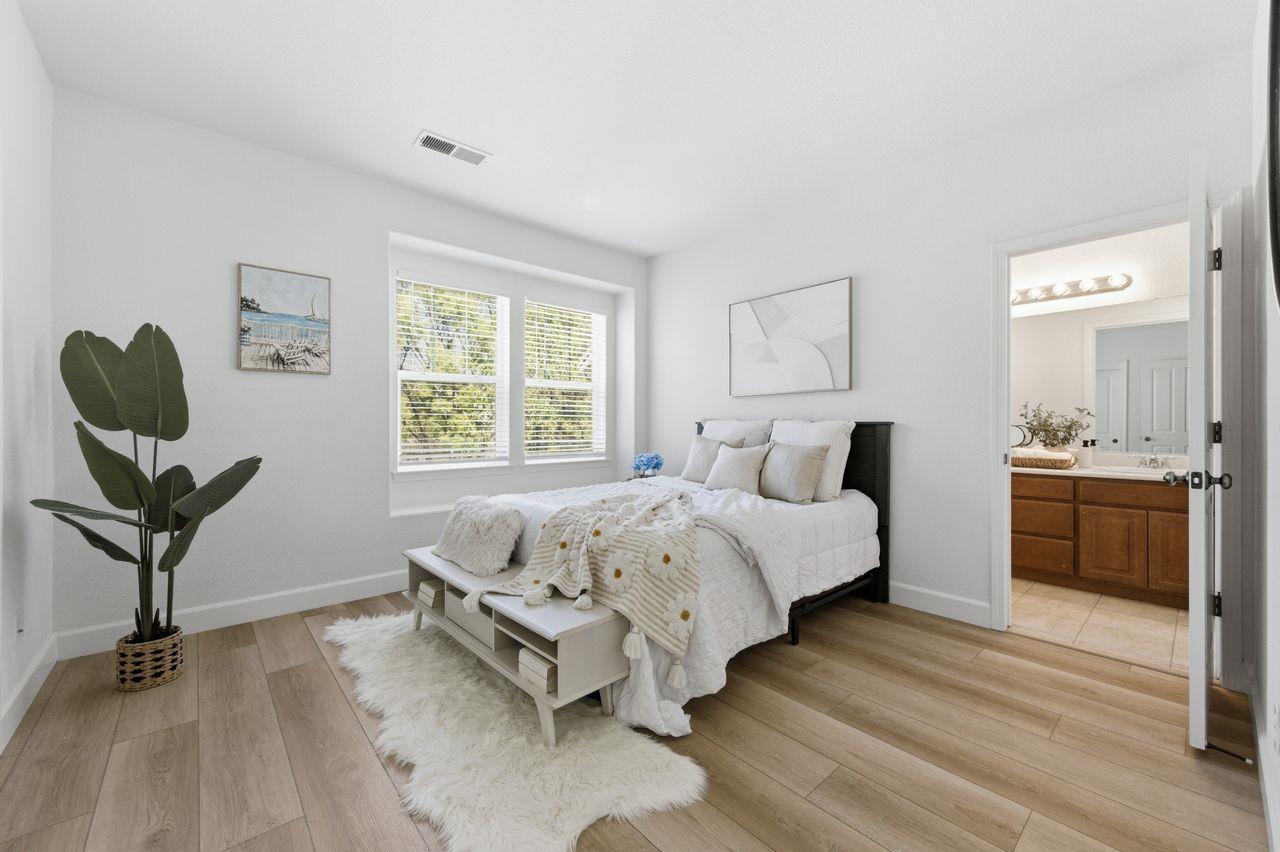 Detail Gallery Image 32 of 48 For 698 W Rico Way, Tracy,  CA 95391 - 5 Beds | 4 Baths