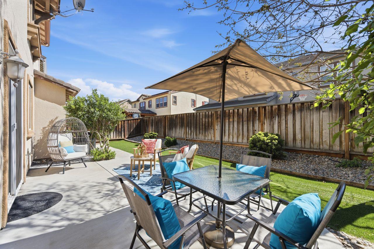 Detail Gallery Image 44 of 48 For 698 W Rico Way, Tracy,  CA 95391 - 5 Beds | 4 Baths