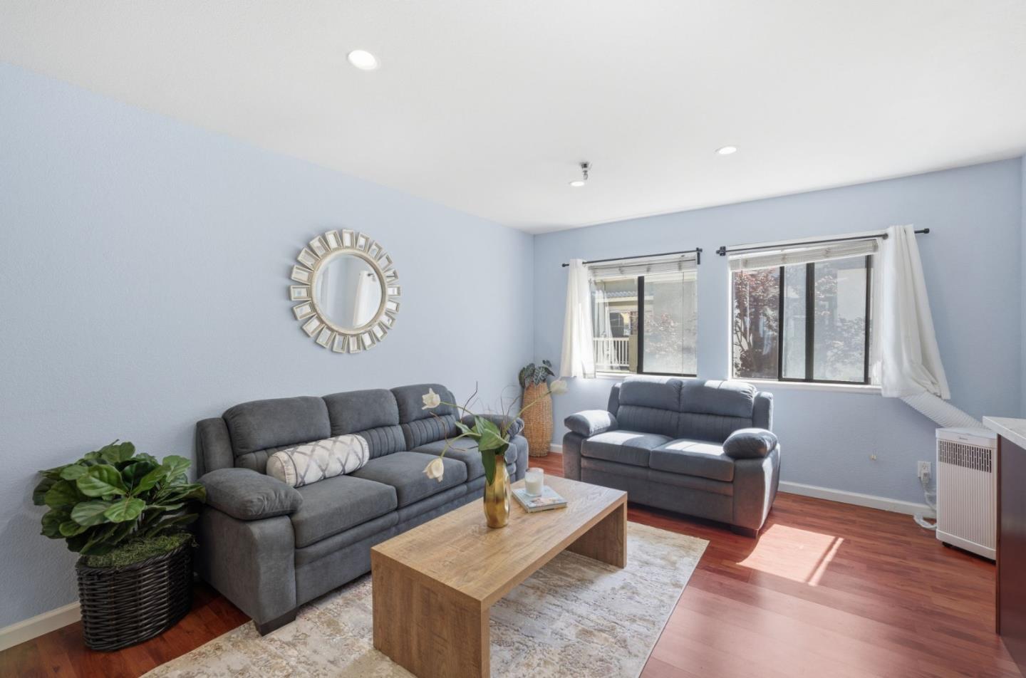 Photo #4: ML82039438 Listing: Photo #4