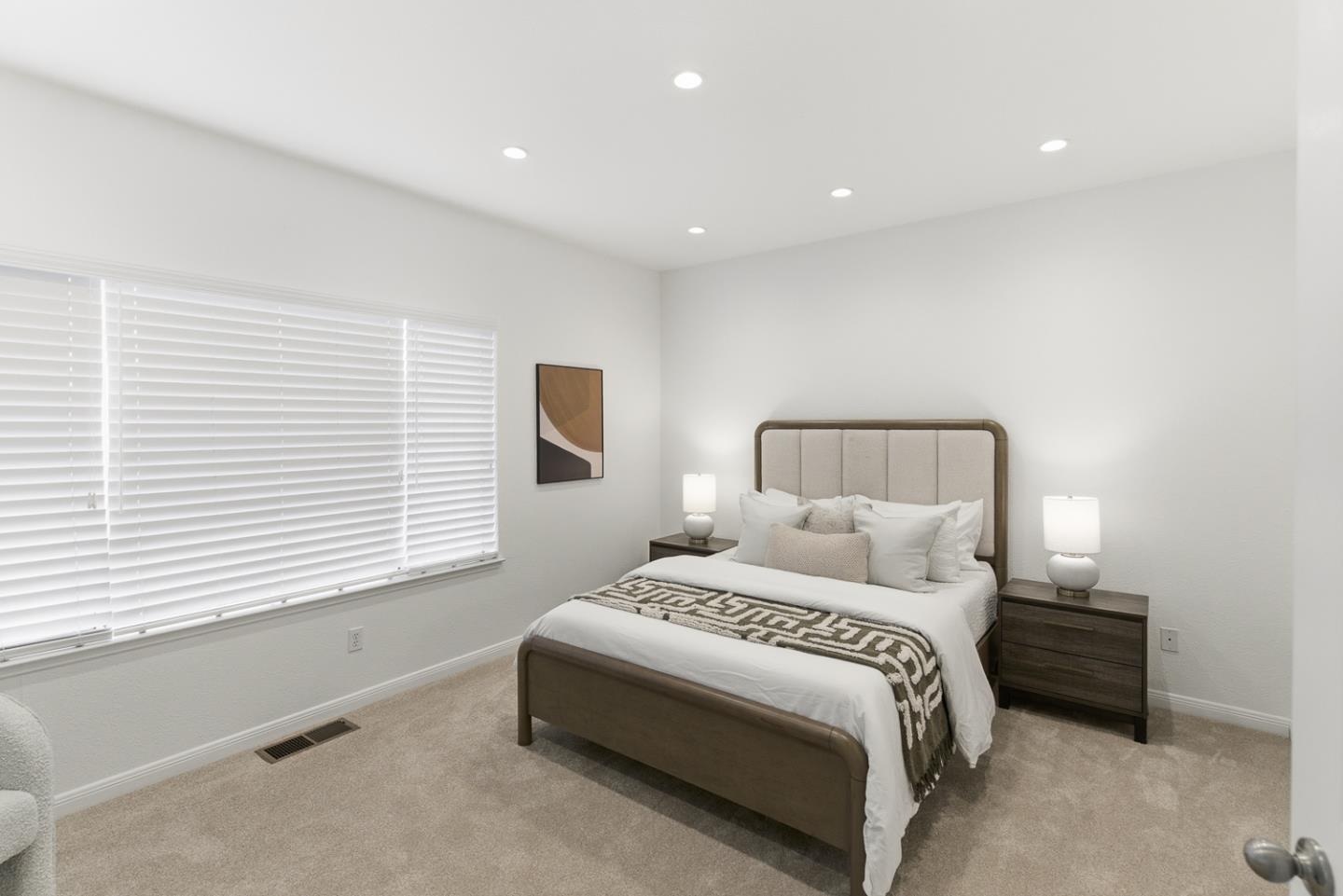 Detail Gallery Image 18 of 41 For 12 Baycrest Way, South San Francisco,  CA 94080 - 3 Beds | 2/1 Baths