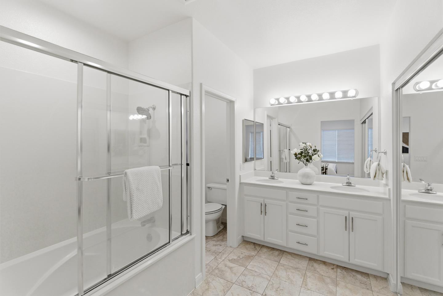 Detail Gallery Image 21 of 41 For 12 Baycrest Way, South San Francisco,  CA 94080 - 3 Beds | 2/1 Baths