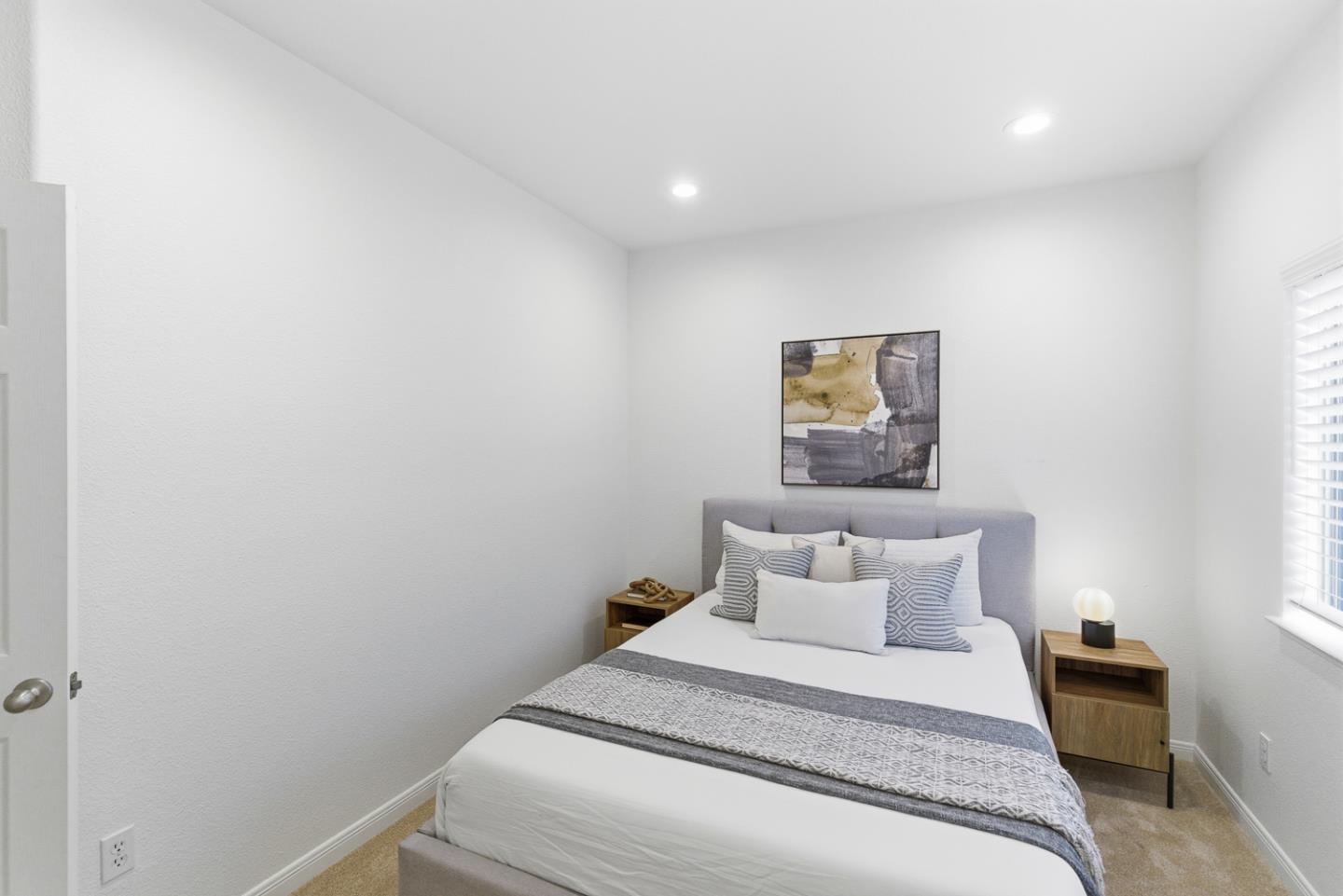 Detail Gallery Image 24 of 41 For 12 Baycrest Way, South San Francisco,  CA 94080 - 3 Beds | 2/1 Baths