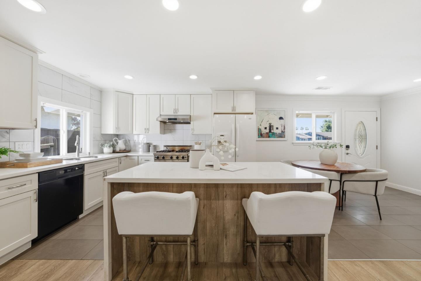 Detail Gallery Image 7 of 31 For 591 Marylinn Dr, Milpitas,  CA 95035 - 3 Beds | 2 Baths