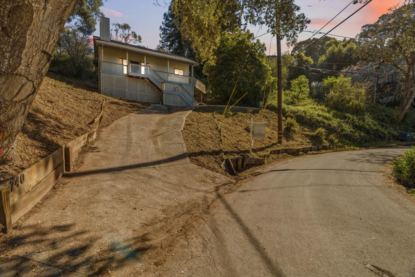 Detail Gallery Image 50 of 59 For 740 Loma Prieta Dr, Aptos,  CA 95003 - 3 Beds | 2/1 Baths