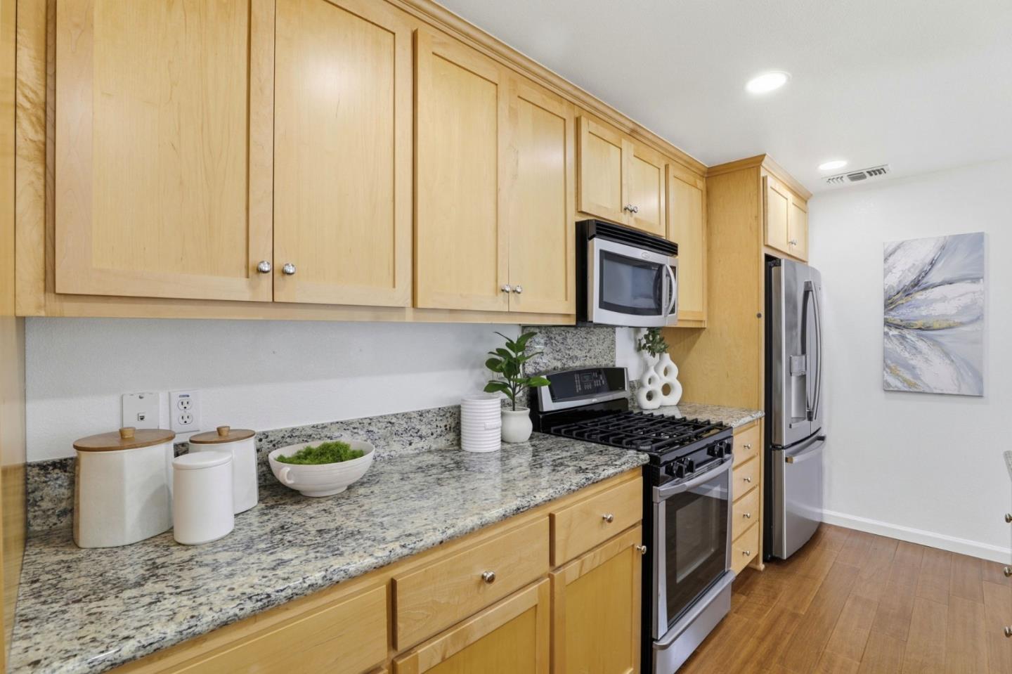 Photo #9: ML82039444 Listing: Photo #9