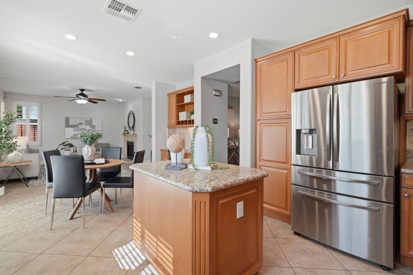 Detail Gallery Image 16 of 51 For 7237 Longhill Way, San Jose,  CA 95138 - 5 Beds | 3/1 Baths