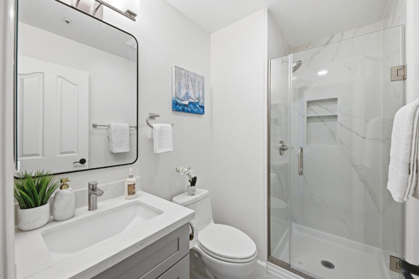 Detail Gallery Image 37 of 86 For 117 Lakewood Cir, San Mateo,  CA 94402 - 4 Beds | 3 Baths