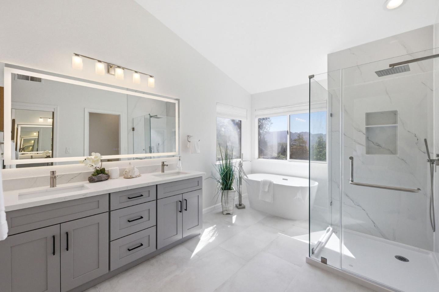 Detail Gallery Image 64 of 86 For 117 Lakewood Cir, San Mateo,  CA 94402 - 4 Beds | 3 Baths