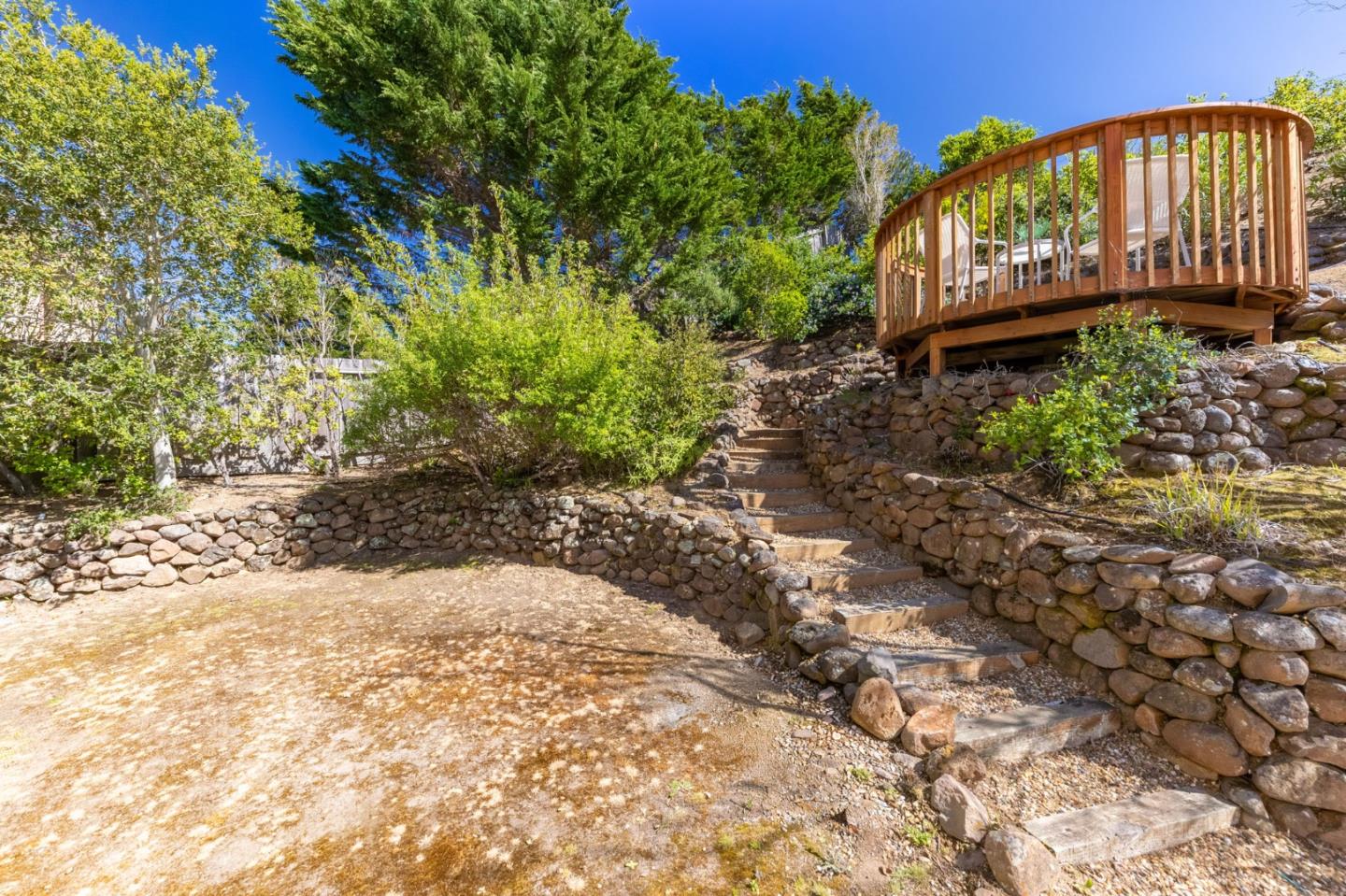 Detail Gallery Image 76 of 86 For 117 Lakewood Cir, San Mateo,  CA 94402 - 4 Beds | 3 Baths