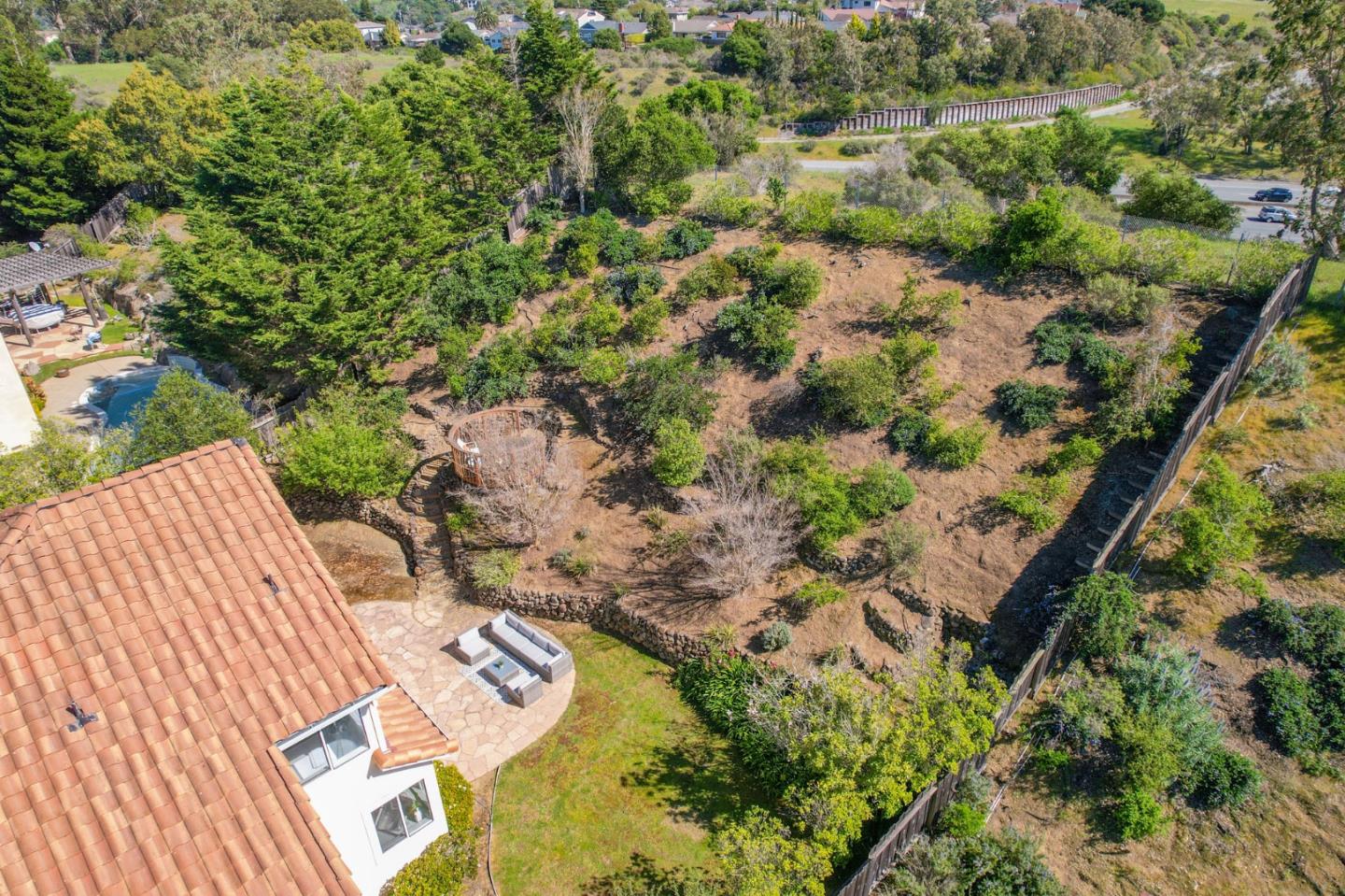 Detail Gallery Image 83 of 86 For 117 Lakewood Cir, San Mateo,  CA 94402 - 4 Beds | 3 Baths