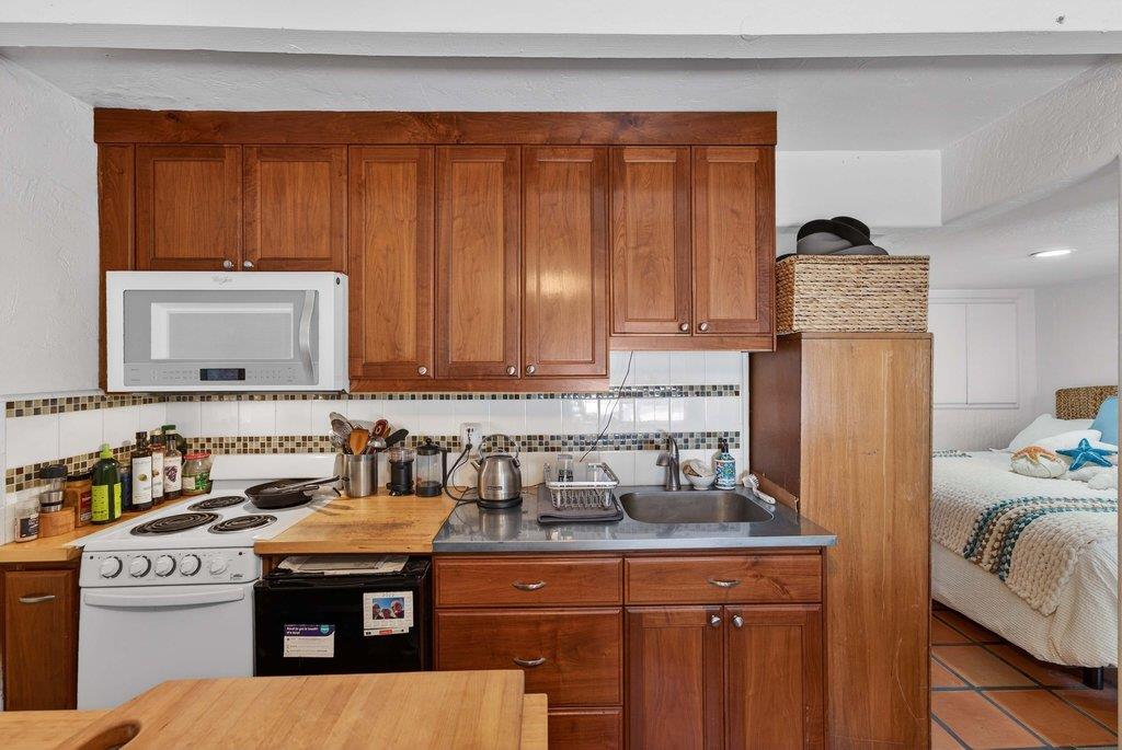 Detail Gallery Image 16 of 29 For 1585 San Andreas Rd, Watsonville,  CA 95076 - 3 Beds | 2 Baths