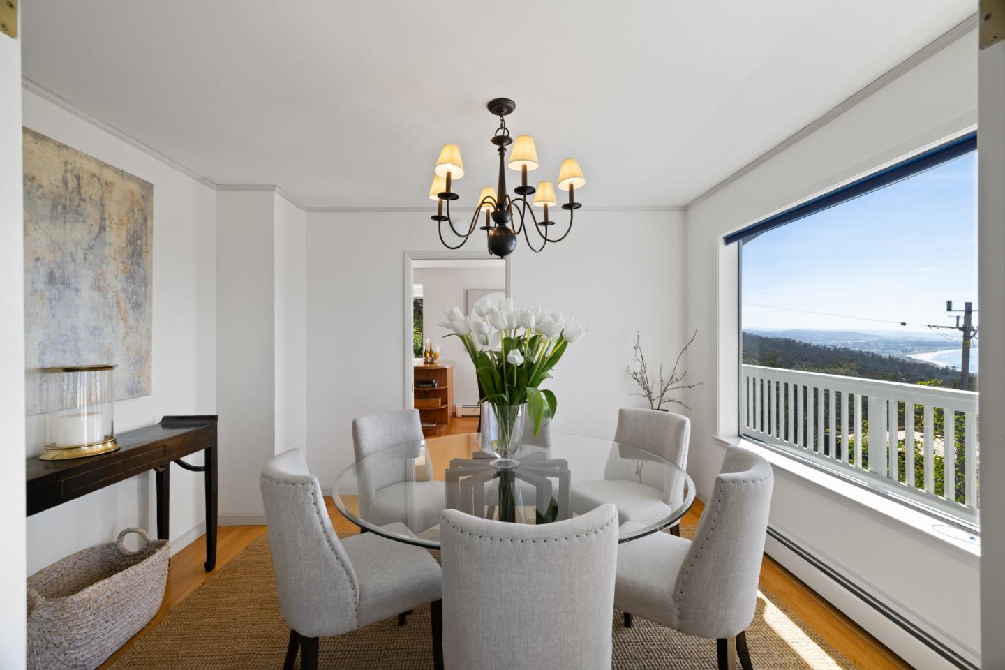 Detail Gallery Image 34 of 66 For 103 Dolphine Ave, El Granada,  CA 94018 - 5 Beds | 3/1 Baths