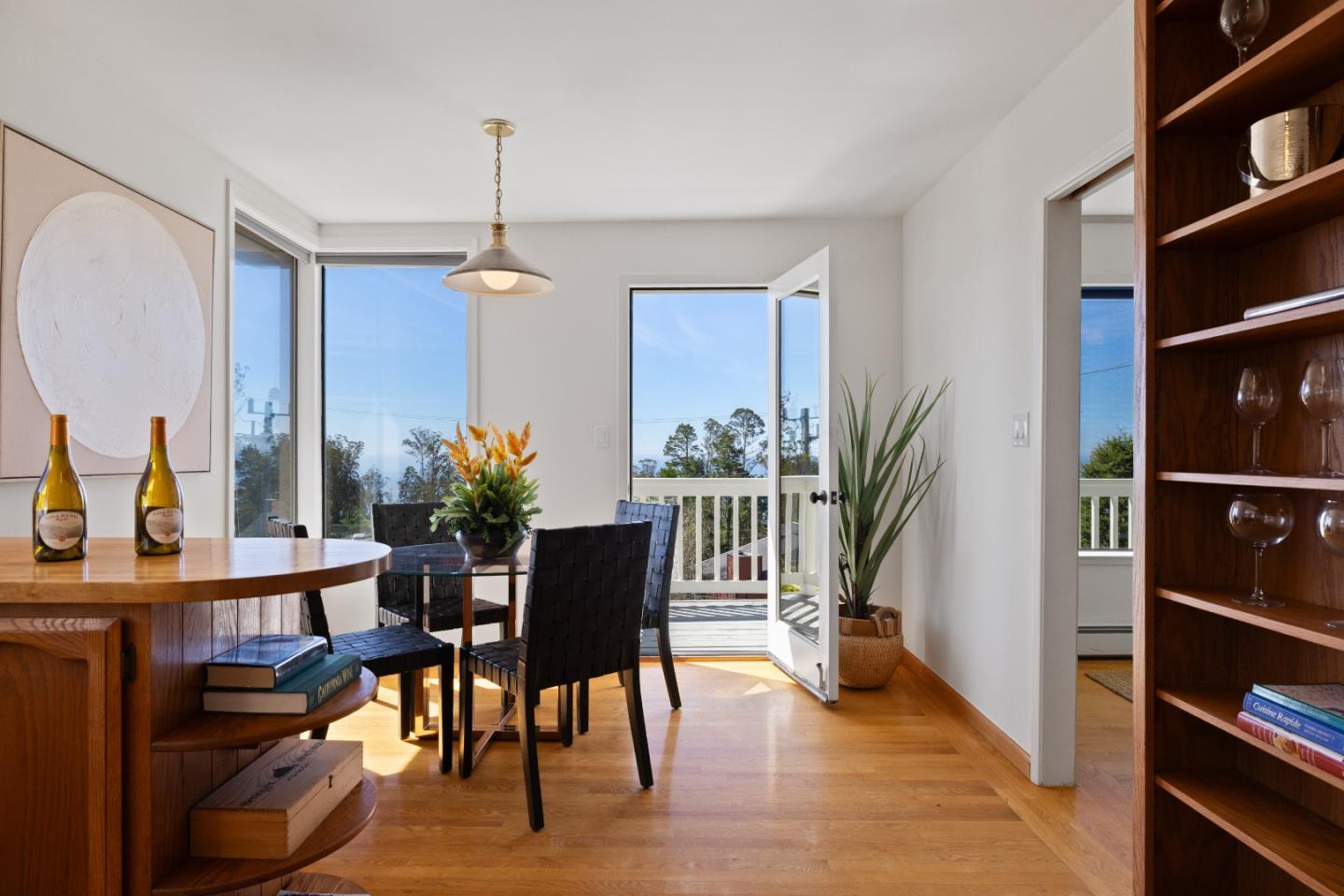 Detail Gallery Image 37 of 66 For 103 Dolphine Ave, El Granada,  CA 94018 - 5 Beds | 3/1 Baths