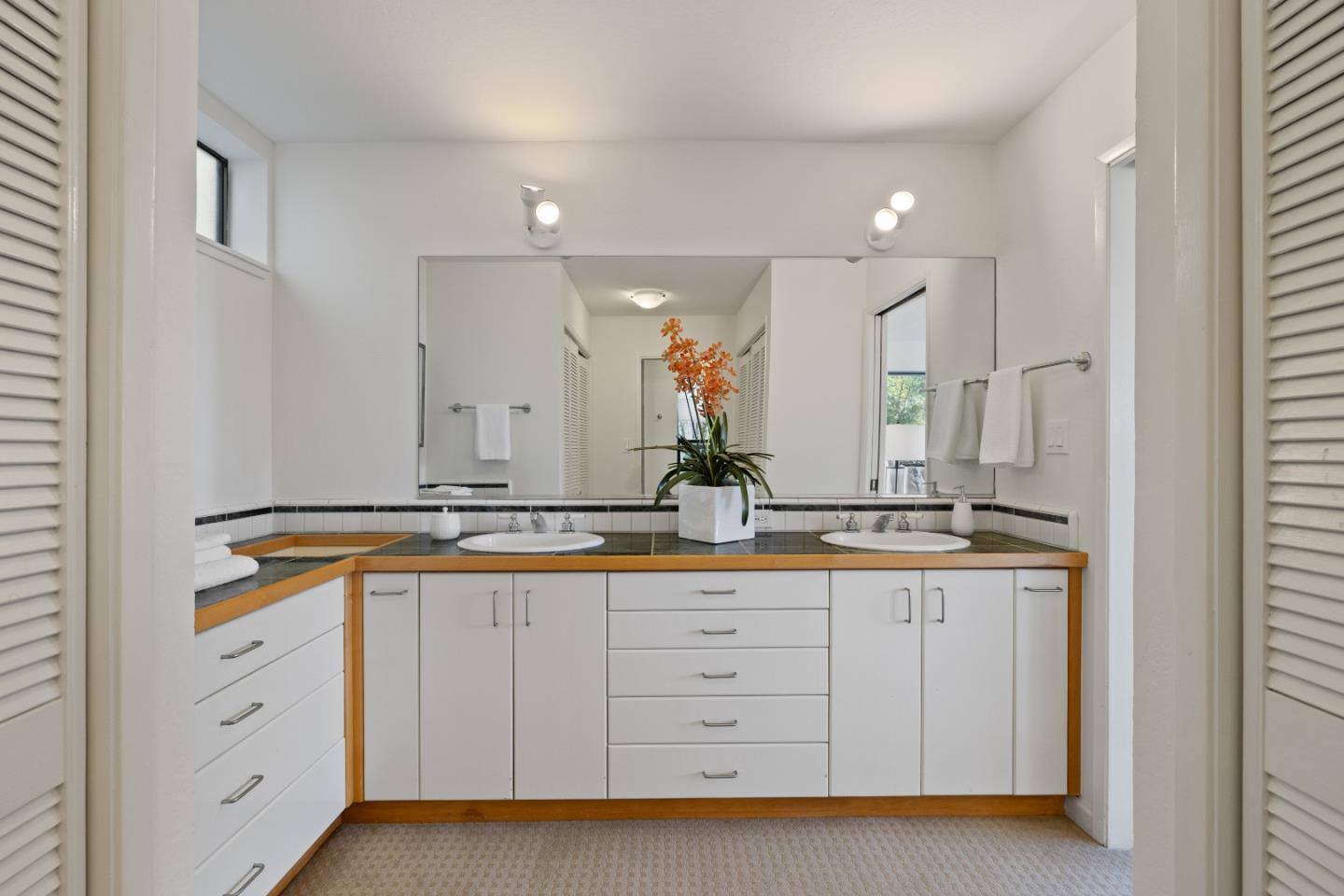 Detail Gallery Image 51 of 66 For 103 Dolphine Ave, El Granada,  CA 94018 - 5 Beds | 3/1 Baths