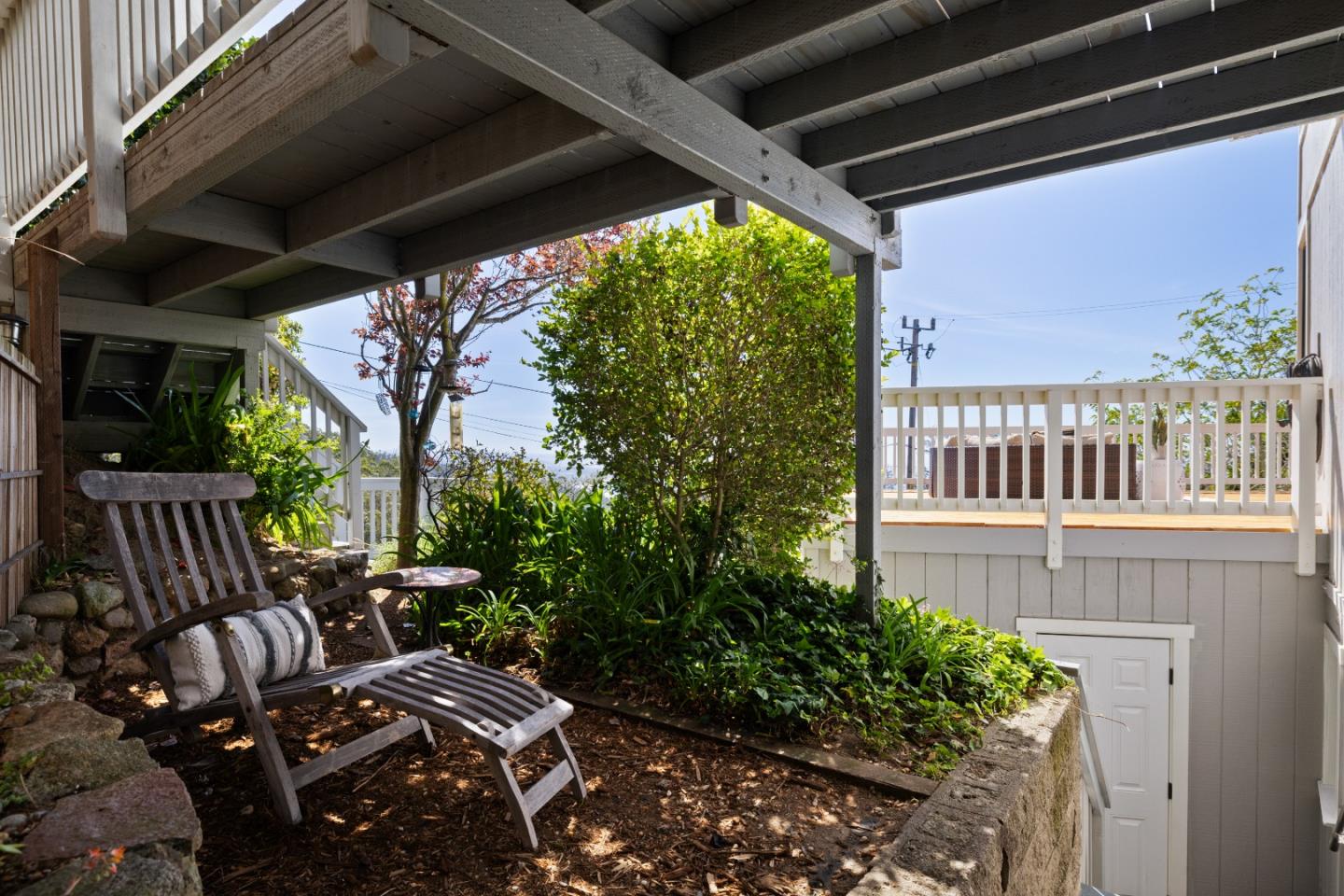 Detail Gallery Image 59 of 66 For 103 Dolphine Ave, El Granada,  CA 94018 - 5 Beds | 3/1 Baths