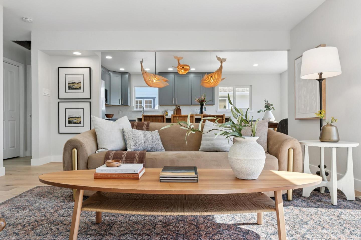 Detail Gallery Image 8 of 63 For 846 San Ramon Ave, Moss Beach,  CA 94038 - 5 Beds | 2/1 Baths