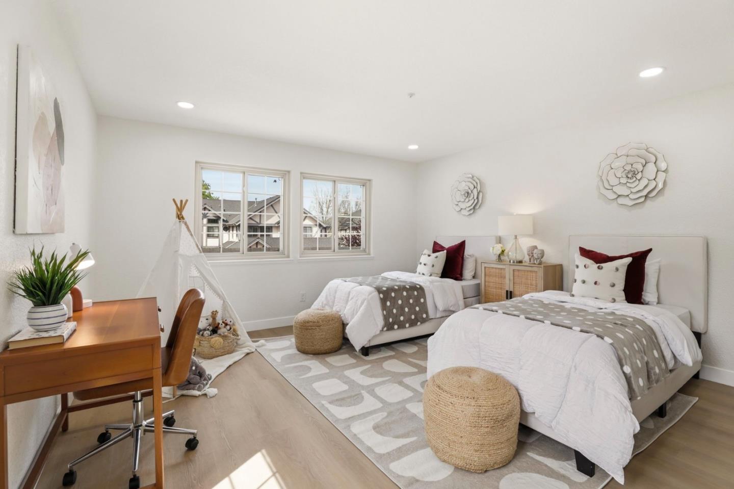 Detail Gallery Image 21 of 49 For 120 Haslemere Ct, Lafayette,  CA 94549 - 3 Beds | 3 Baths