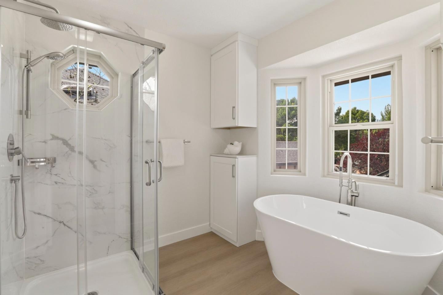 Detail Gallery Image 26 of 49 For 120 Haslemere Ct, Lafayette,  CA 94549 - 3 Beds | 3 Baths