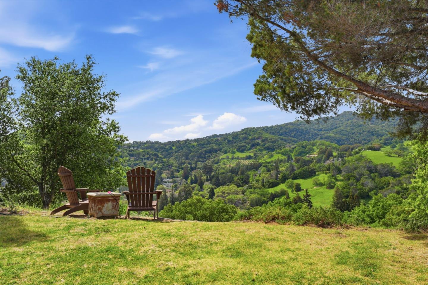 Detail Gallery Image 32 of 49 For 120 Haslemere Ct, Lafayette,  CA 94549 - 3 Beds | 3 Baths