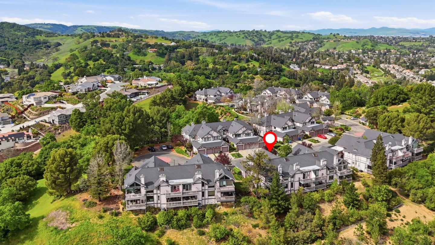 Detail Gallery Image 43 of 49 For 120 Haslemere Ct, Lafayette,  CA 94549 - 3 Beds | 3 Baths