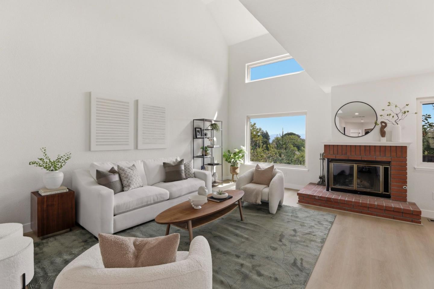 Detail Gallery Image 8 of 49 For 120 Haslemere Ct, Lafayette,  CA 94549 - 3 Beds | 3 Baths