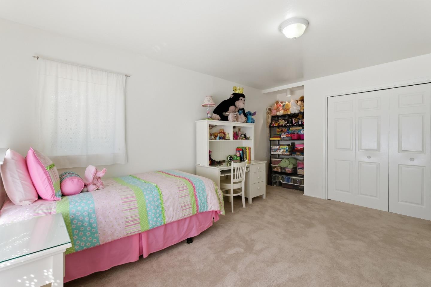 Detail Gallery Image 30 of 46 For 76 Fay Ave, San Carlos,  CA 94070 - 3 Beds | 2/1 Baths