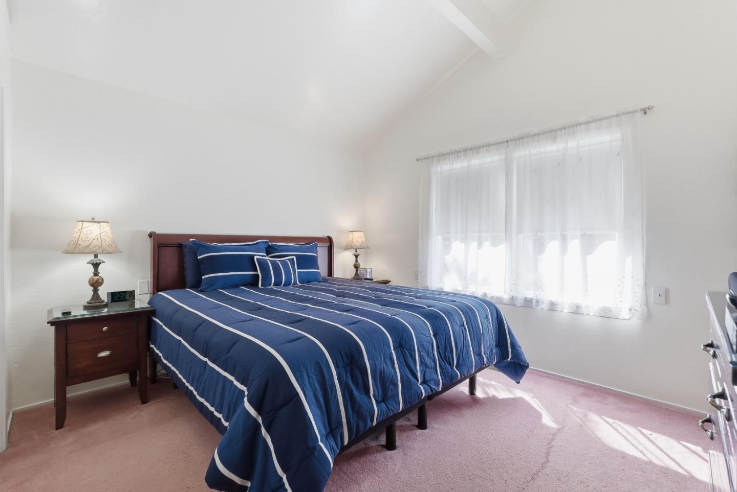 Detail Gallery Image 32 of 46 For 76 Fay Ave, San Carlos,  CA 94070 - 3 Beds | 2/1 Baths