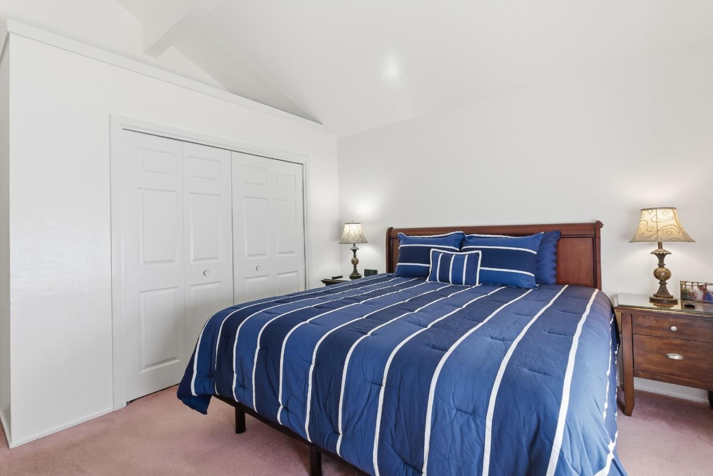 Detail Gallery Image 33 of 46 For 76 Fay Ave, San Carlos,  CA 94070 - 3 Beds | 2/1 Baths