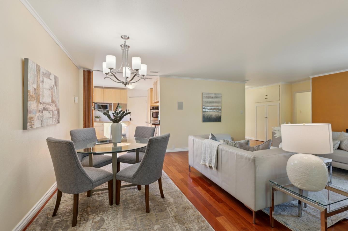 Detail Gallery Image 10 of 46 For 1515 Chula Vista Dr, Belmont,  CA 94002 - 3 Beds | 2 Baths