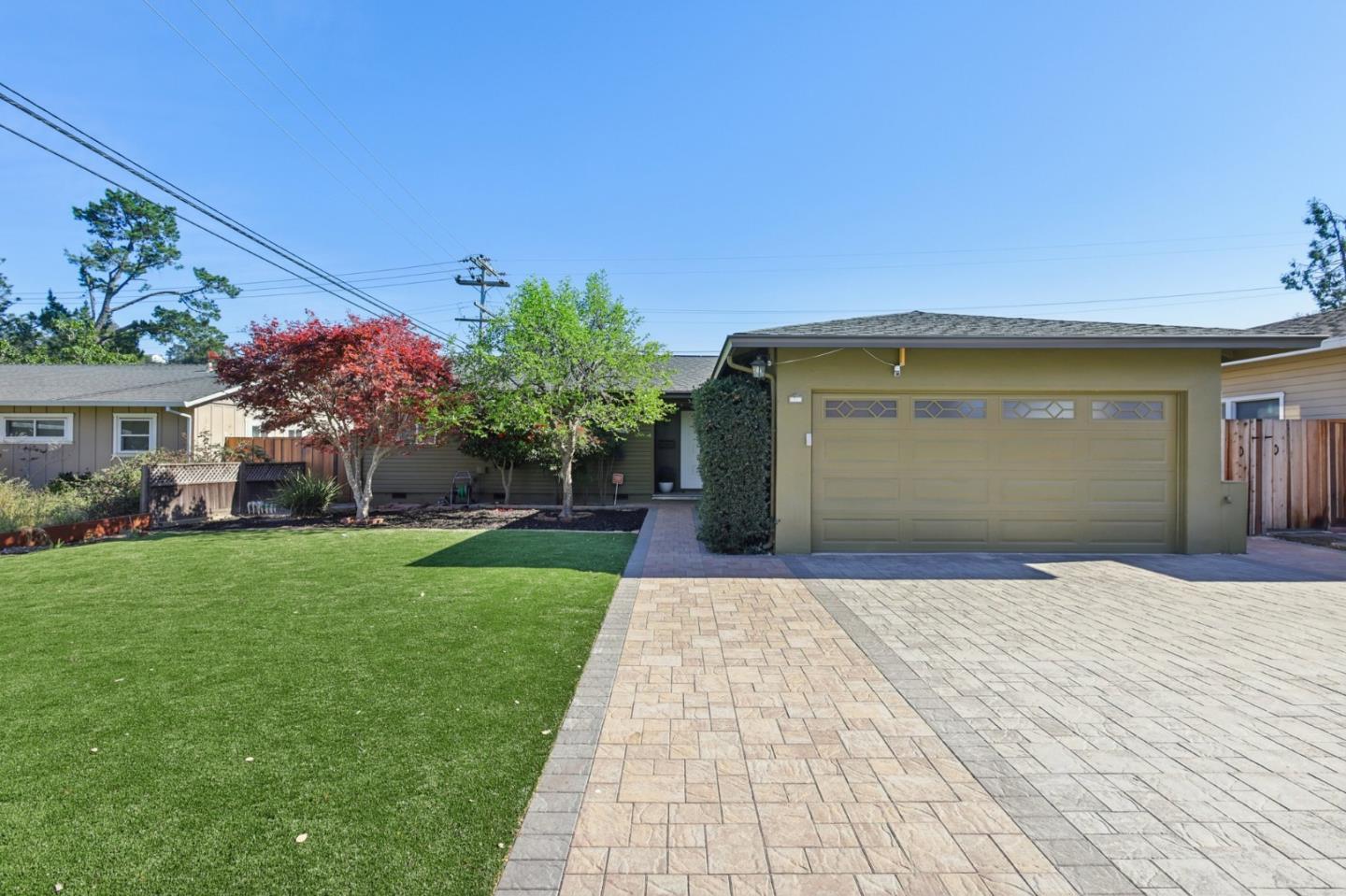 Detail Gallery Image 2 of 46 For 1515 Chula Vista Dr, Belmont,  CA 94002 - 3 Beds | 2 Baths